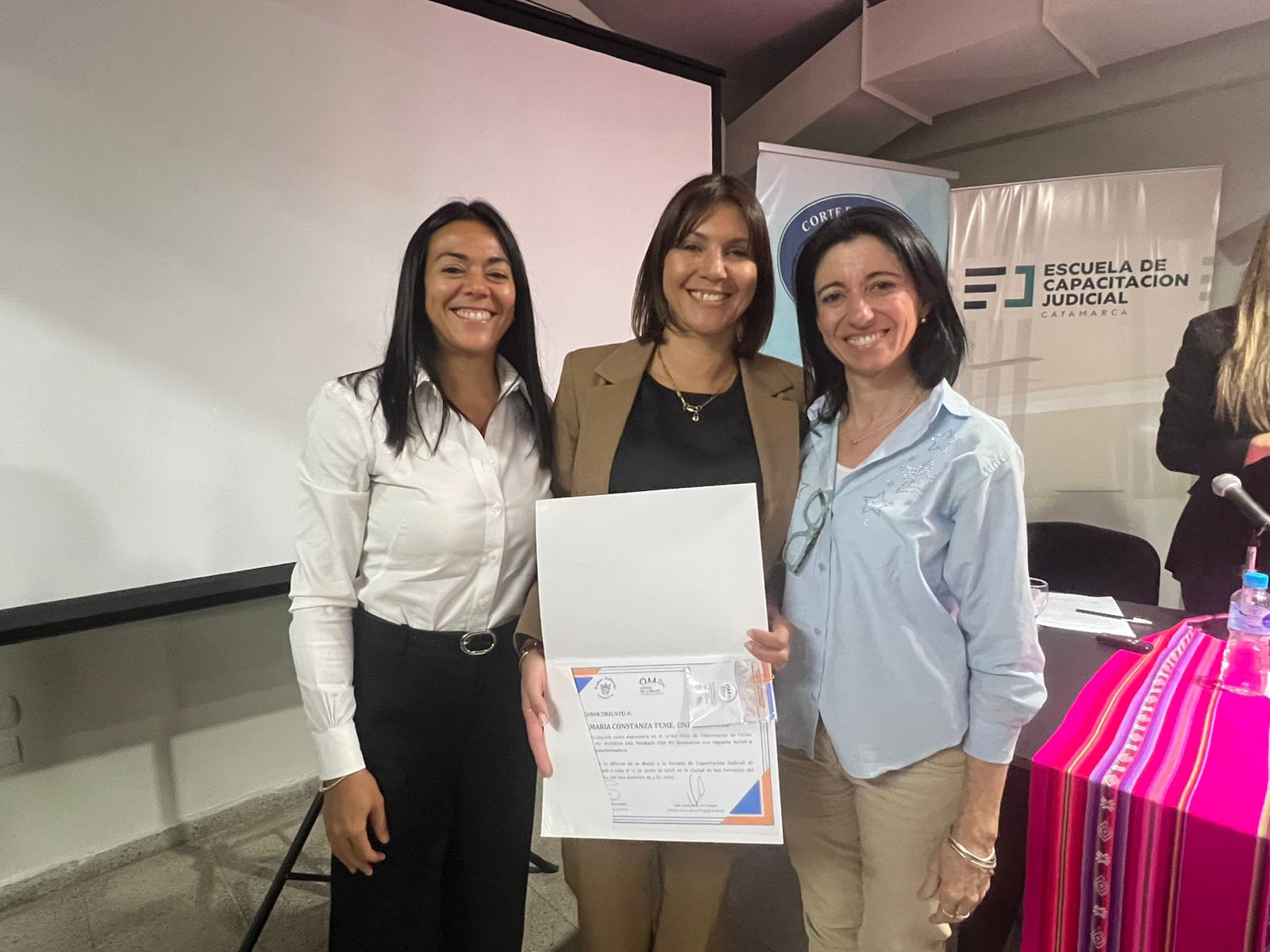 Portada Oficina de la Mujer